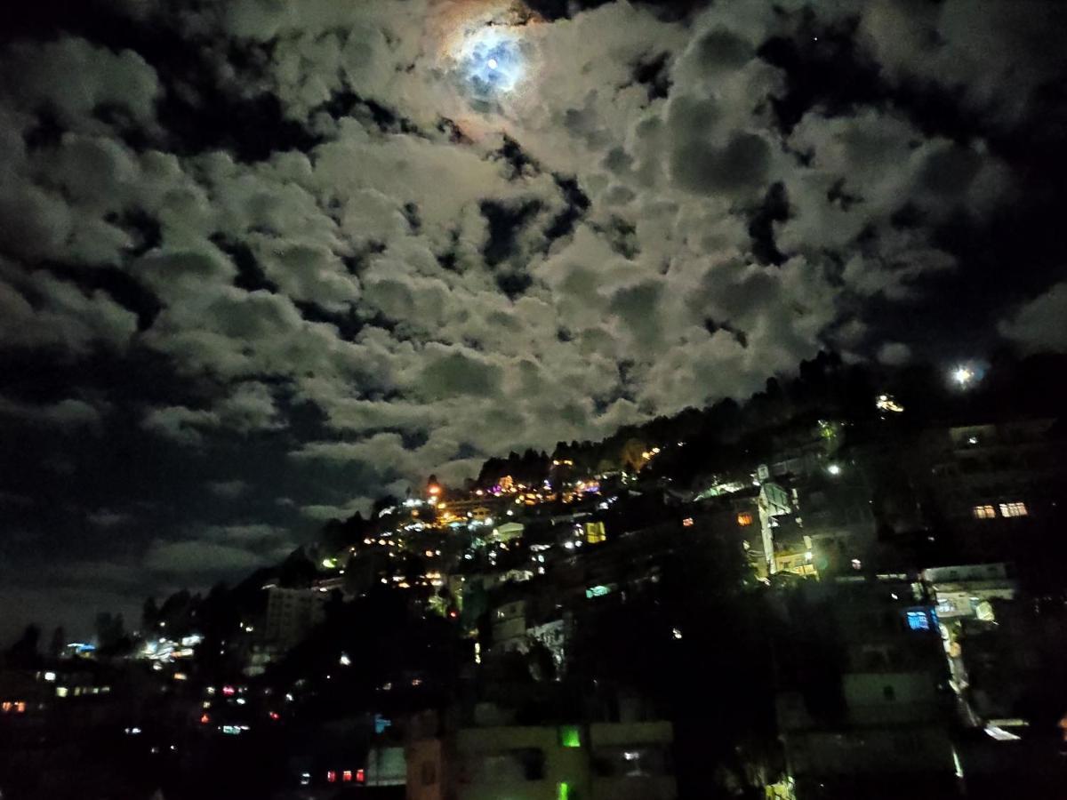 Mysa Maya Homestay Darjeeling  Luaran gambar